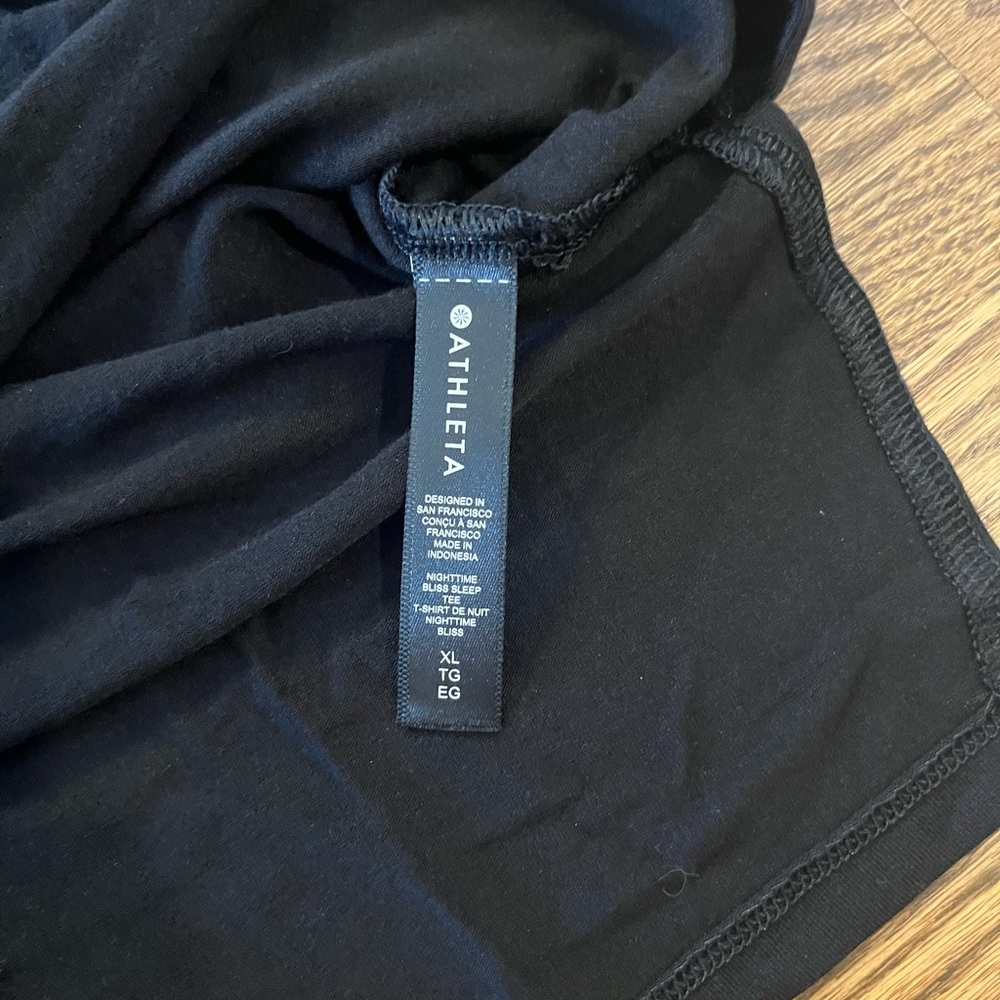 Lot of 2 Athleta Nighttime Bliss Sleep Tees - Size XL -  Black - Picture 5 of 7